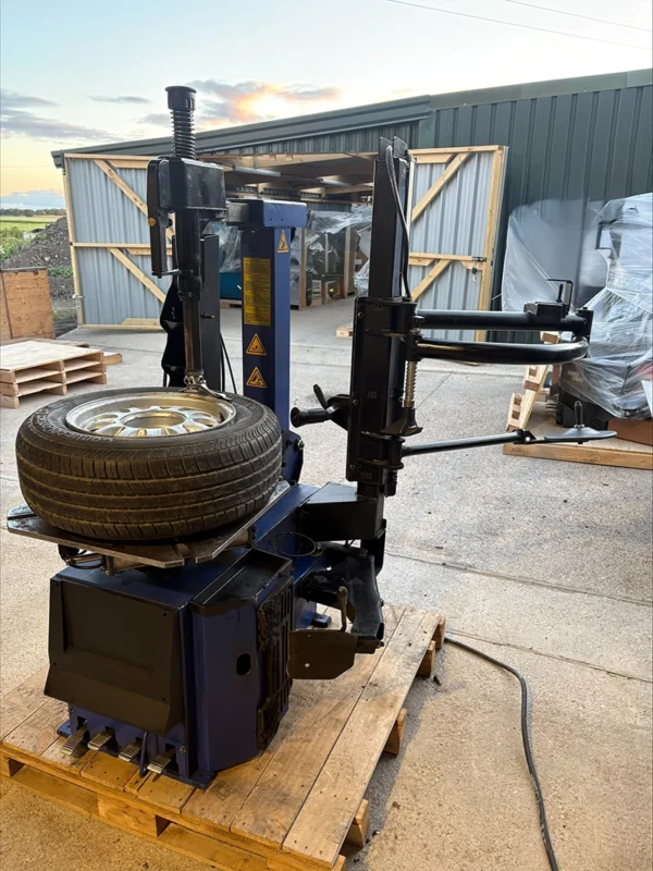 eco 22 / Atlas TC320 / WheelMaster Tyre Changer